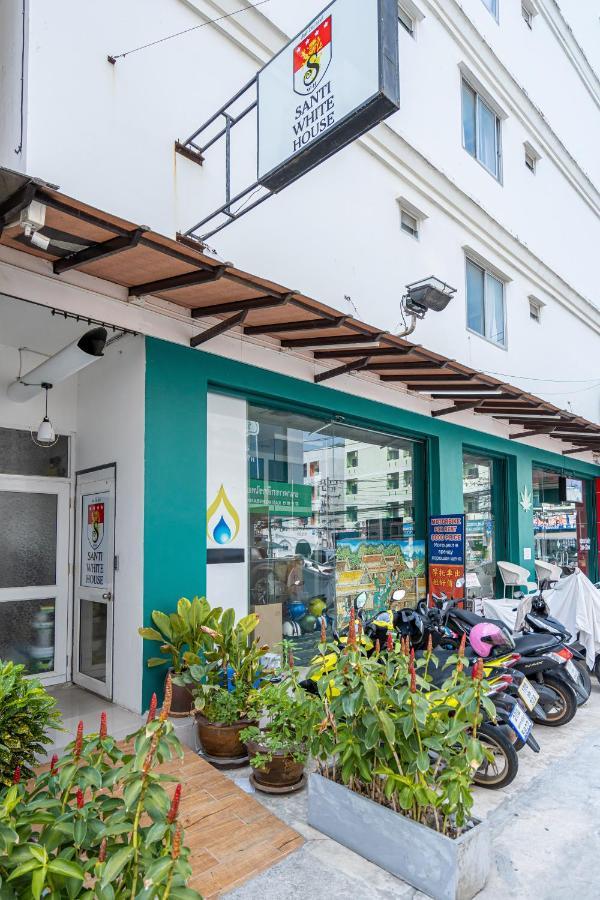 Отель Santi White House Patong Экстерьер фото